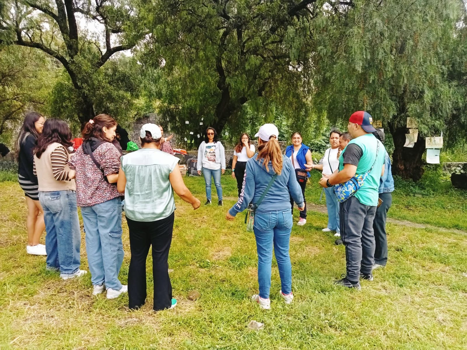 Actividad Cultural Comunitaria: Jornada de limpieza y pinta de mural